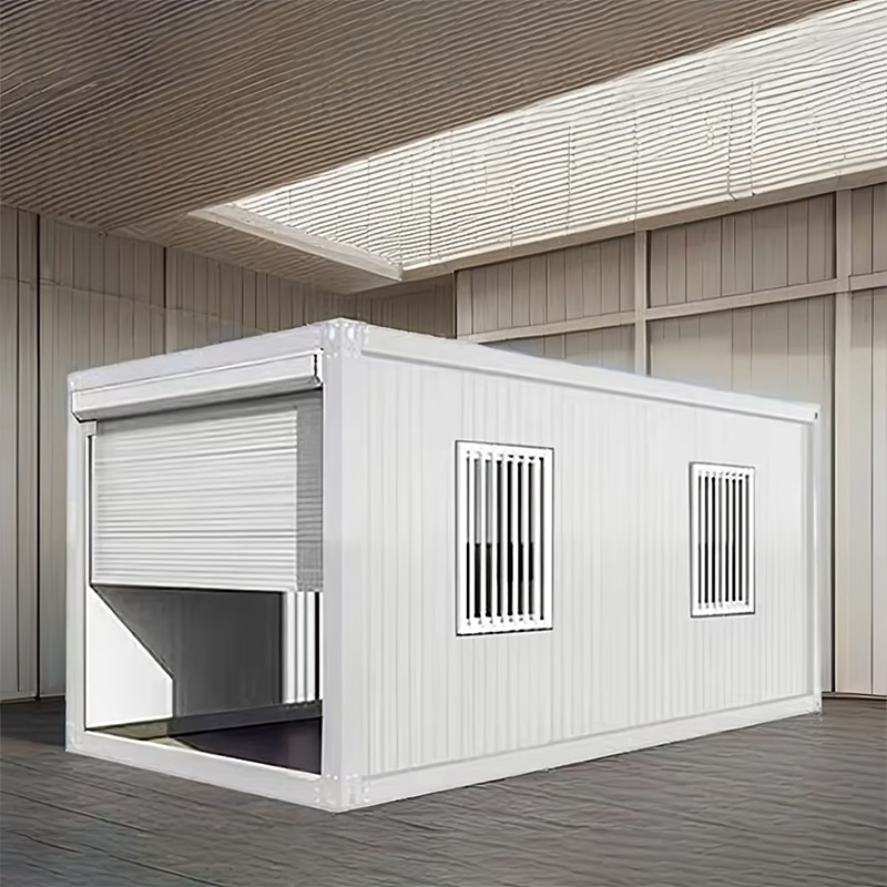 Garage/magazzino con serranda